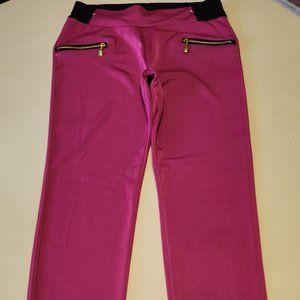 UNIVERSAL FASHION PINK PANTS